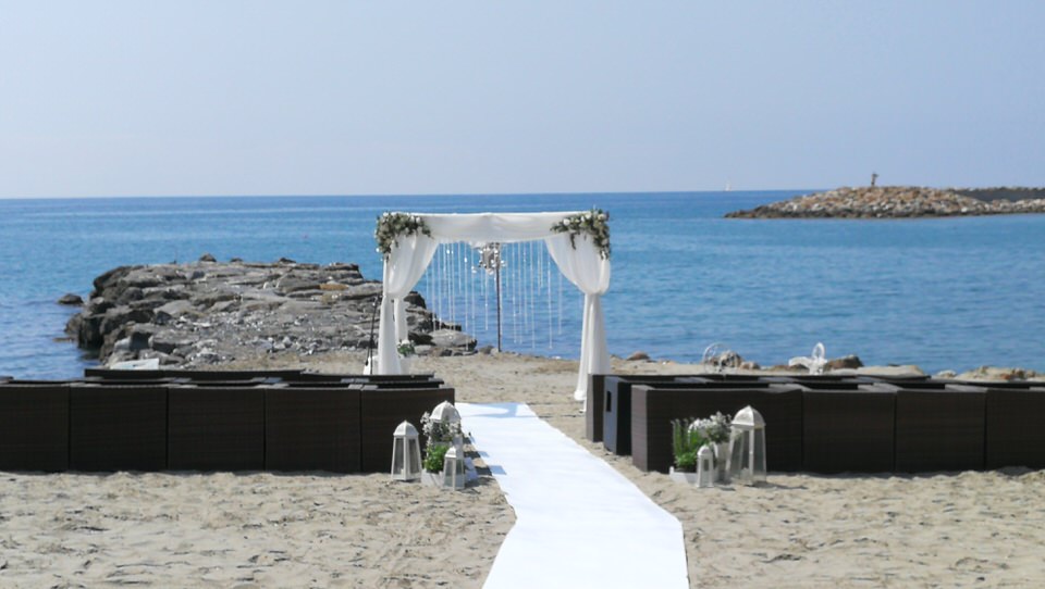 Idee per un matrimonio in riva al mare